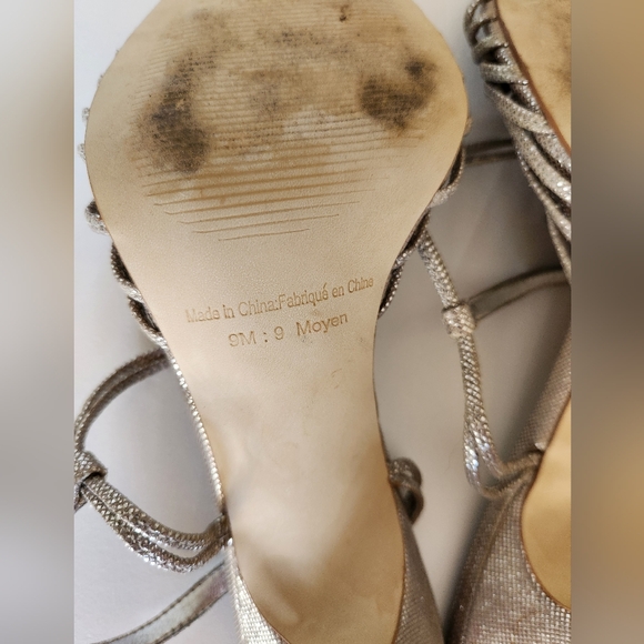 GUESS silver metallic strappy high heel shoes size 9 - Picture 7 of 7